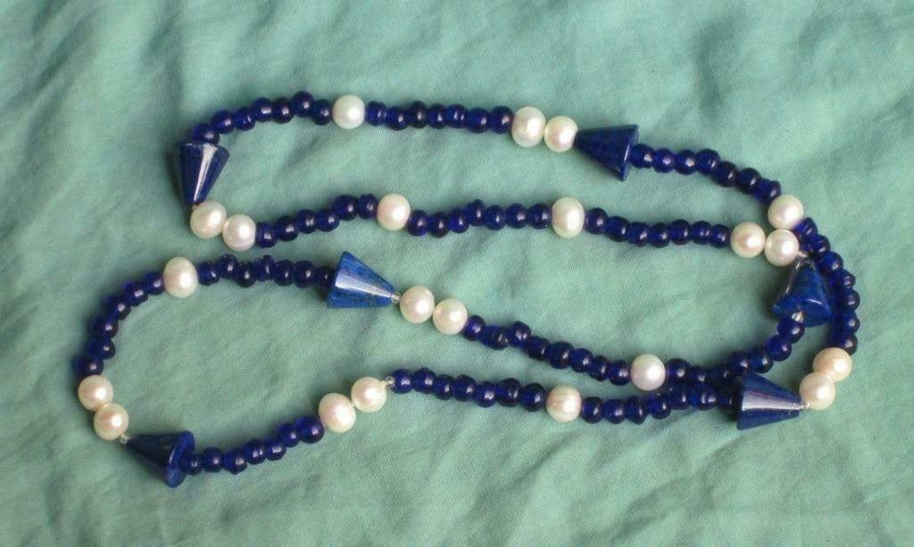 Ketting met lapis lazuli, glas en zoetwaterparels, Gebruikt, Blauw, Ophalen of Verzenden, Steen of Mineraal