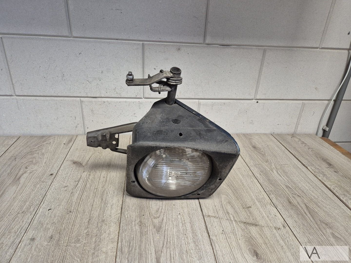 Porsche 924 1976 - 1986 koplamp links met frame en kap €100, Gebruikt, -, -, Porsche