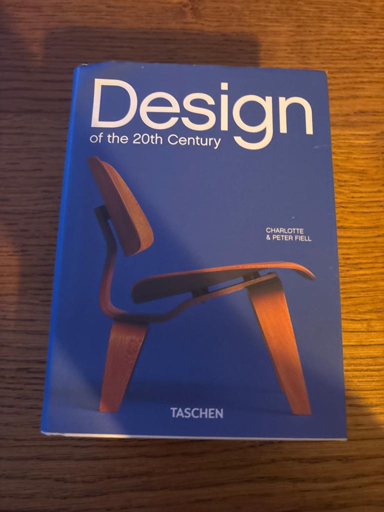 Design van de 20e Eeuw - Charlotte & Peter Fiell, Boeken, Kunst en Cultuur | Fotografie en Design, Ophalen of Verzenden, Zo goed als nieuw