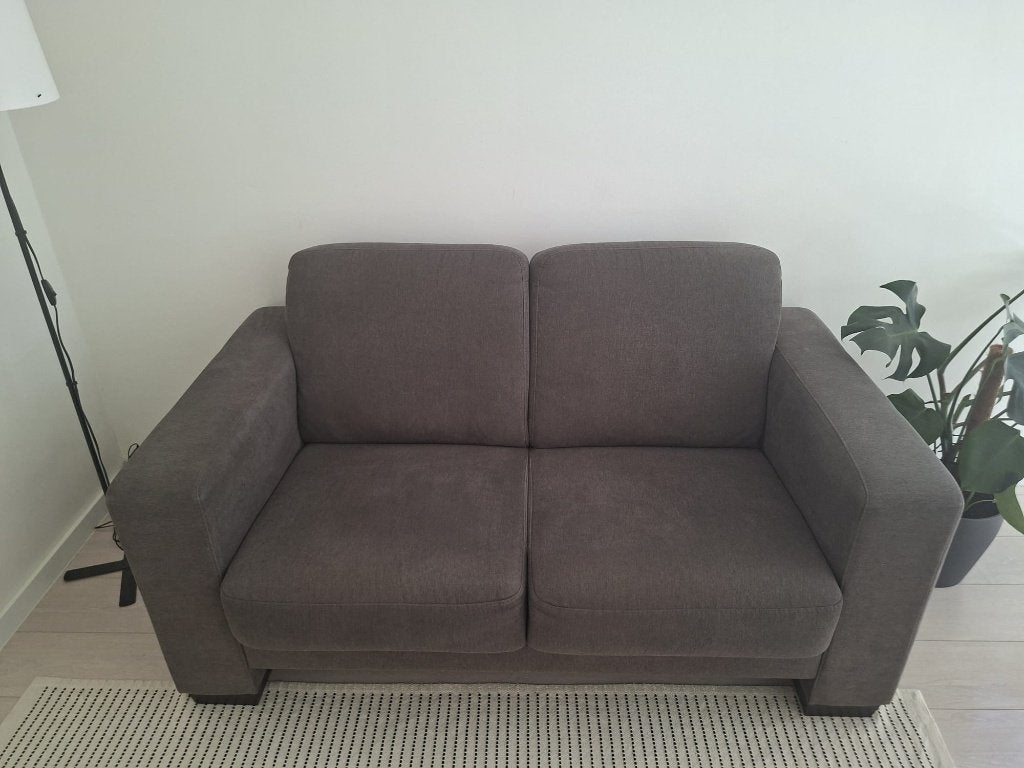 Gratis: Comfortabele 2-zitsbank, Ophalen, Gebruikt, 150 tot 200 cm, Tweepersoons