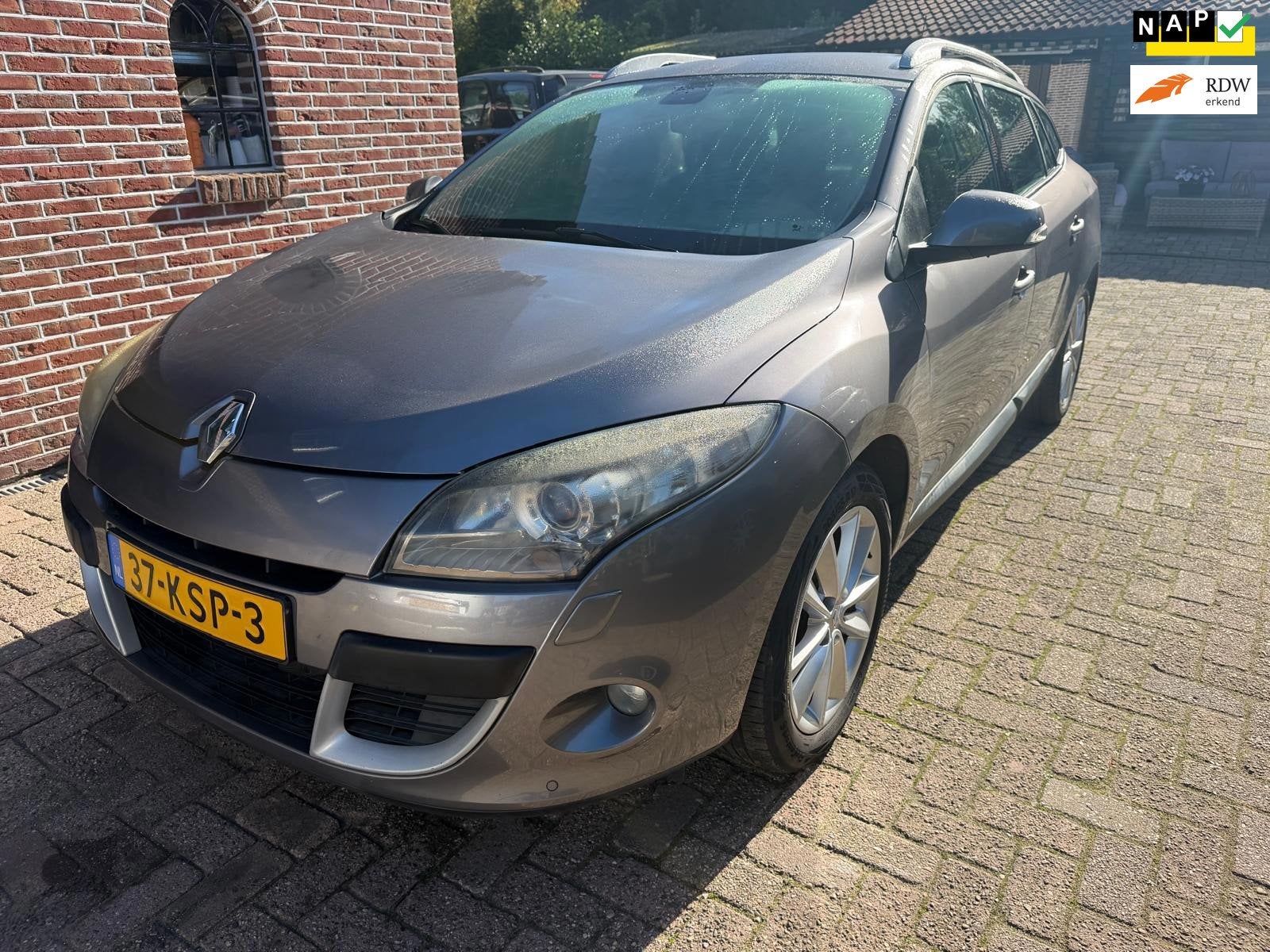 Renault Mégane Estate 1.4 TCe Dynamique Nieuwe APK, Voorwielaandrijving, Euro 5, 15 km/l, Gebruikt