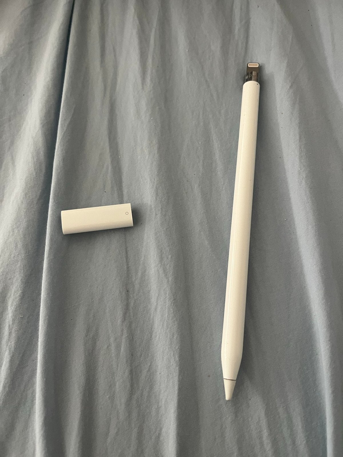 Apple Pencil 1e generatie + USB-C adapter (dopje mist), Computers en Software, Apple iPads, Ophalen of Verzenden, Gebruikt, Wit