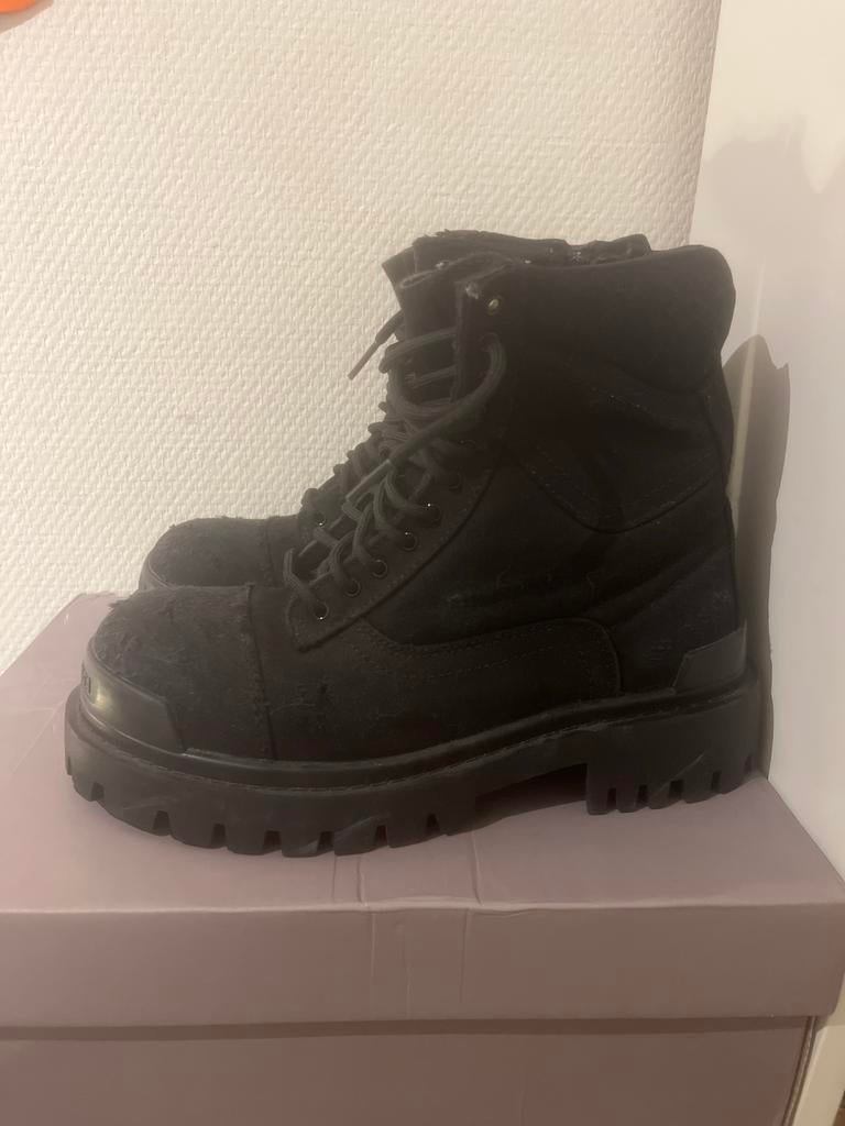Balenciaga Strike Boots Zwart Maat 40-41, Ophalen, Gedragen, Zwart, Lage of Enkellaarzen