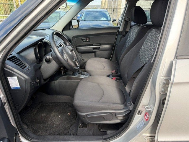 Kia Soul 1.6 CRDi X-ecutive automaat, Auto's, Dealer onderhouden, Stof, Gebruikt, Zwart