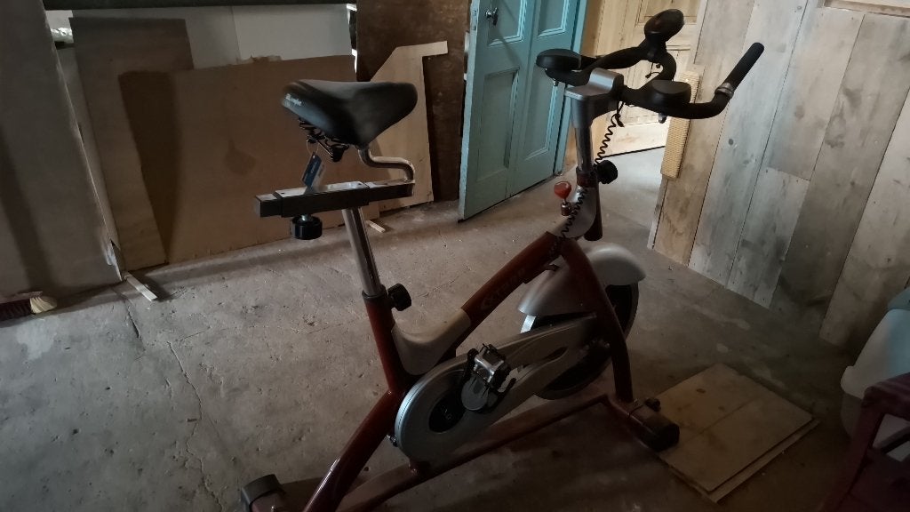 Hometrainer (met vliegwiel), Ophalen, Gebruikt, Onbekend
