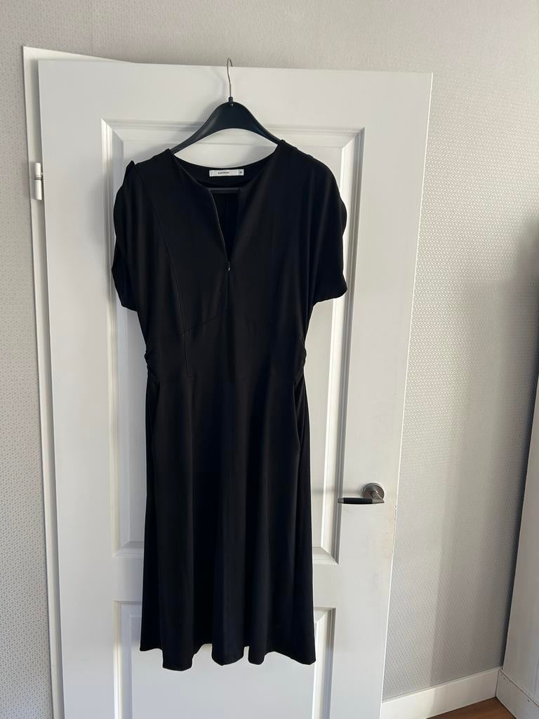 Nieuwe Summum jurk zwart maat 40 met stretch en steekzakken, Kleding | Dames, Jurken, Maat 38/40 (M), Zwart, Nieuw, Ophalen of Verzenden