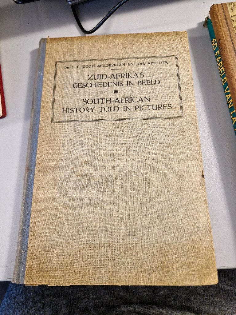 Zuid Afrika's geschiedenis in beeld, Ophalen of Verzenden, Gelezen, Afrika