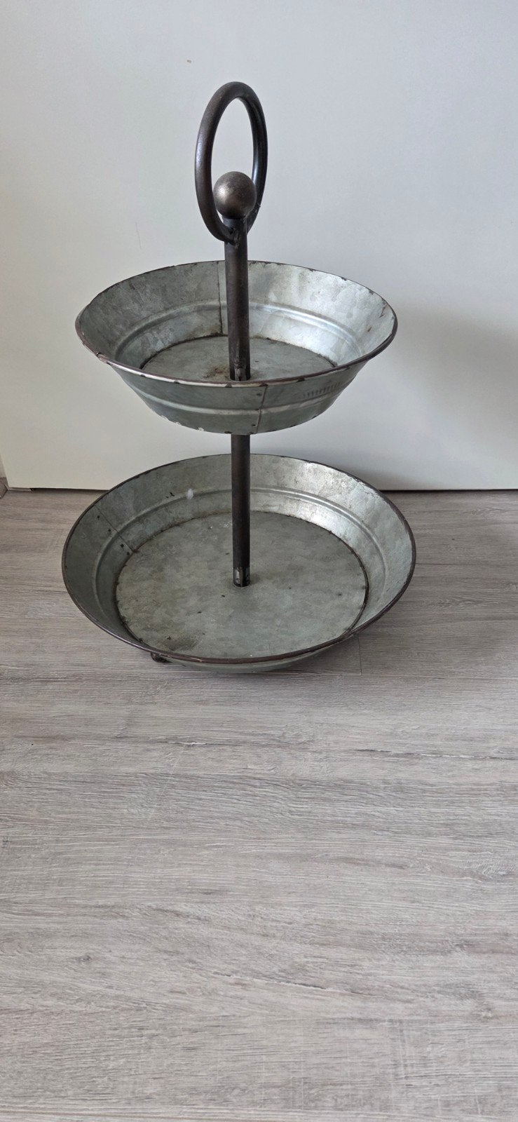 Metalen etagère - 2 lagen - 56 cm hoog, Ophalen, Gebruikt, Etagère, Metaal