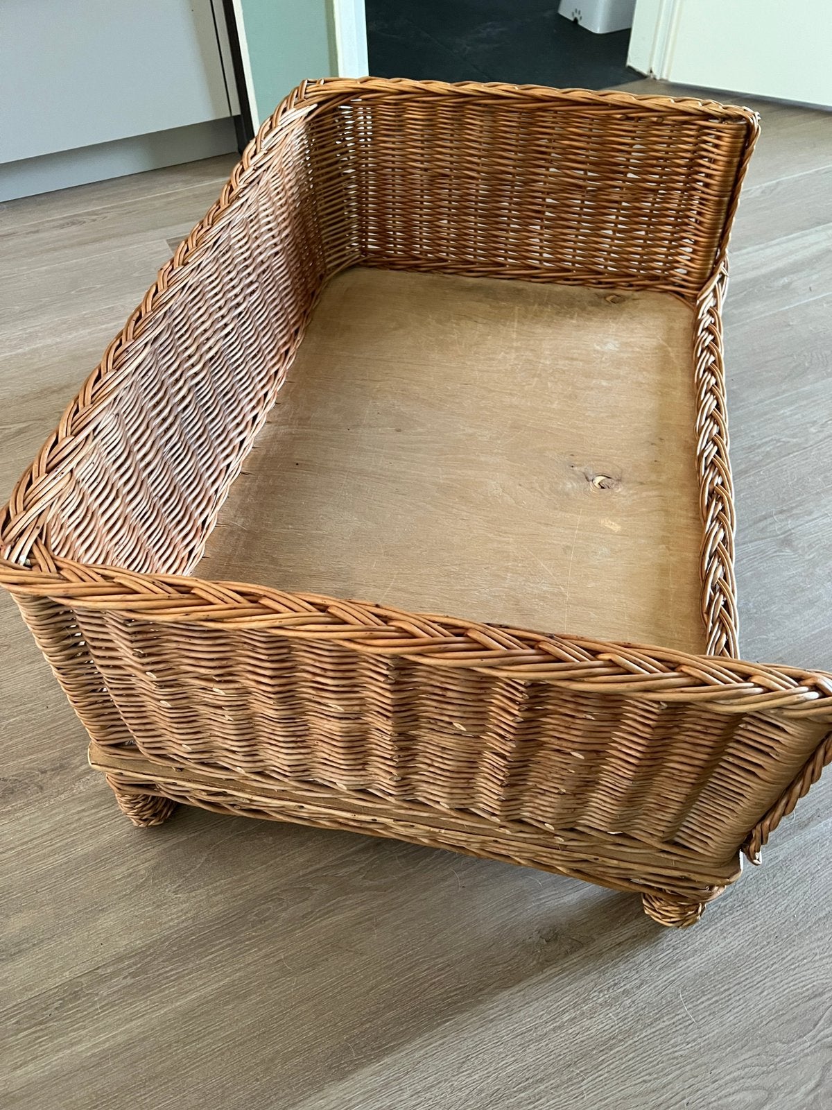 Stevige rotan hondenmand 100x65x43, Dieren en Toebehoren, Ophalen, Zo goed als nieuw, Riet