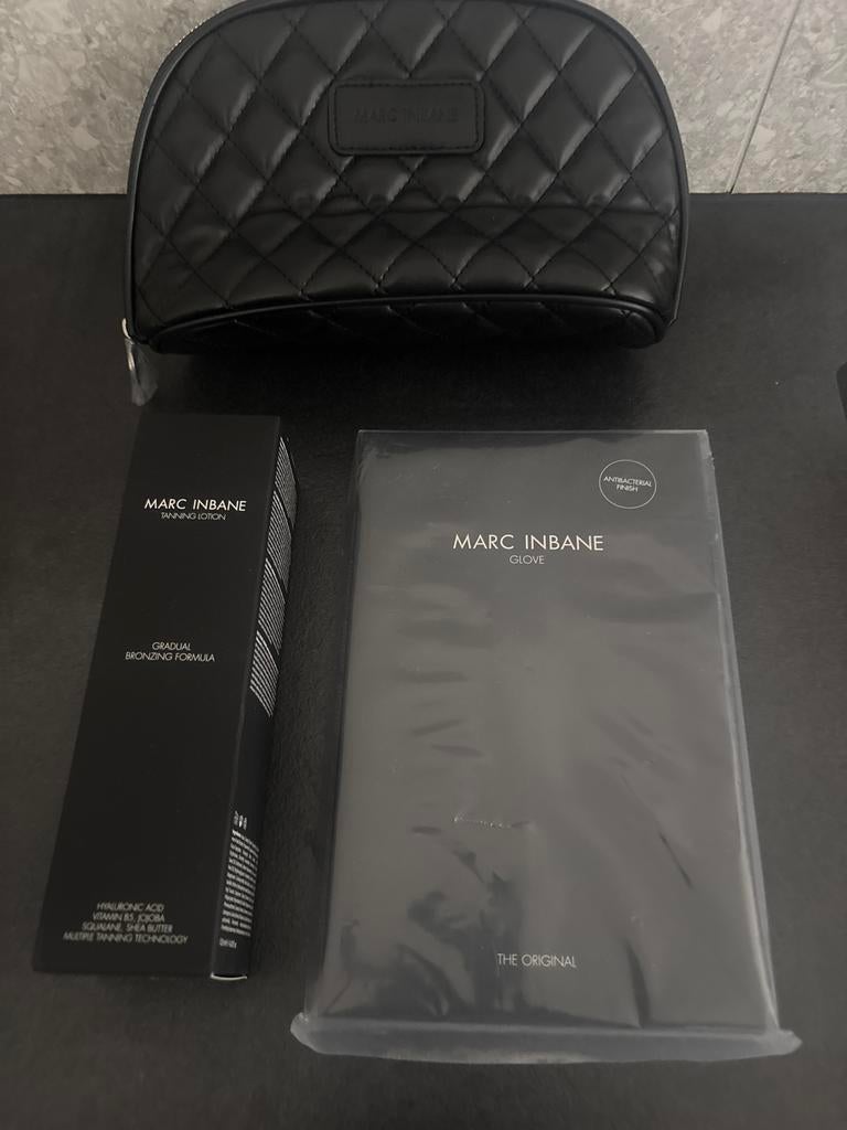 Marc Inbane Tanning Lotion & Glove Set met Toilettas, Ophalen of Verzenden, Nieuw, Bodylotion, Crème of Olie