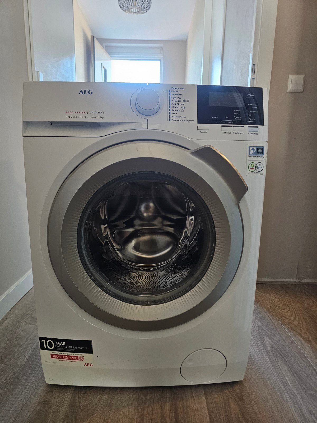 AEG 6000 SERIES LAVAMAT 9KG Wasmachine, Witgoed en Apparatuur, Wasmachines, Ophalen, 1200 tot 1600 toeren, Minder dan 85 cm, Wolwasprogramma