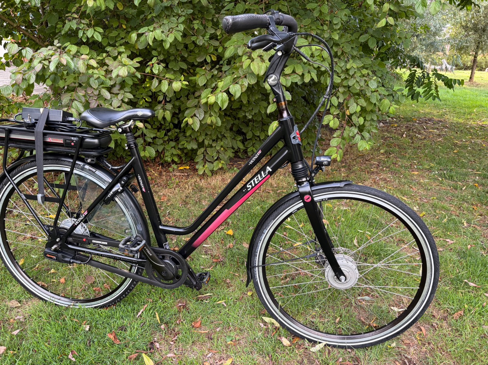 Stella E-bike 522Wh Accu!!, Zo goed als nieuw, 51 tot 55 cm, 50 km per accu of meer, Ophalen