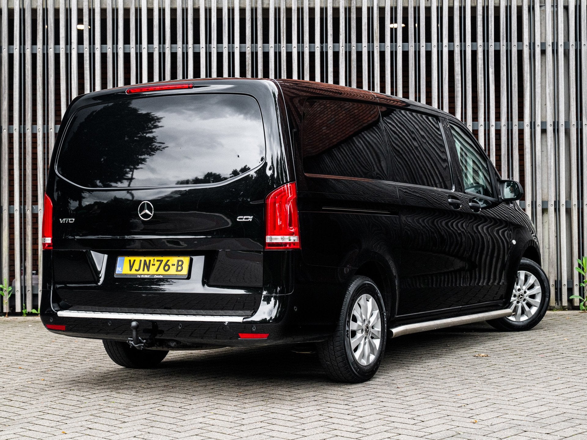Mercedes-Benz Vito 114 CDi 136pk AUT. L2 |NL-AUTO| LED|Camer, Automaat, Gebruikt, Zwart, Bedrijf
