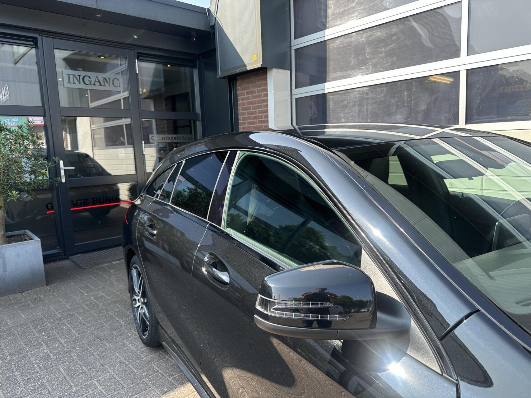 Mercedes CLA-klasse Shooting Brake 180 Business Solution AMG, Auto's, 730 kg, Gebruikt, 4 cilinders, Leder en Alcantara