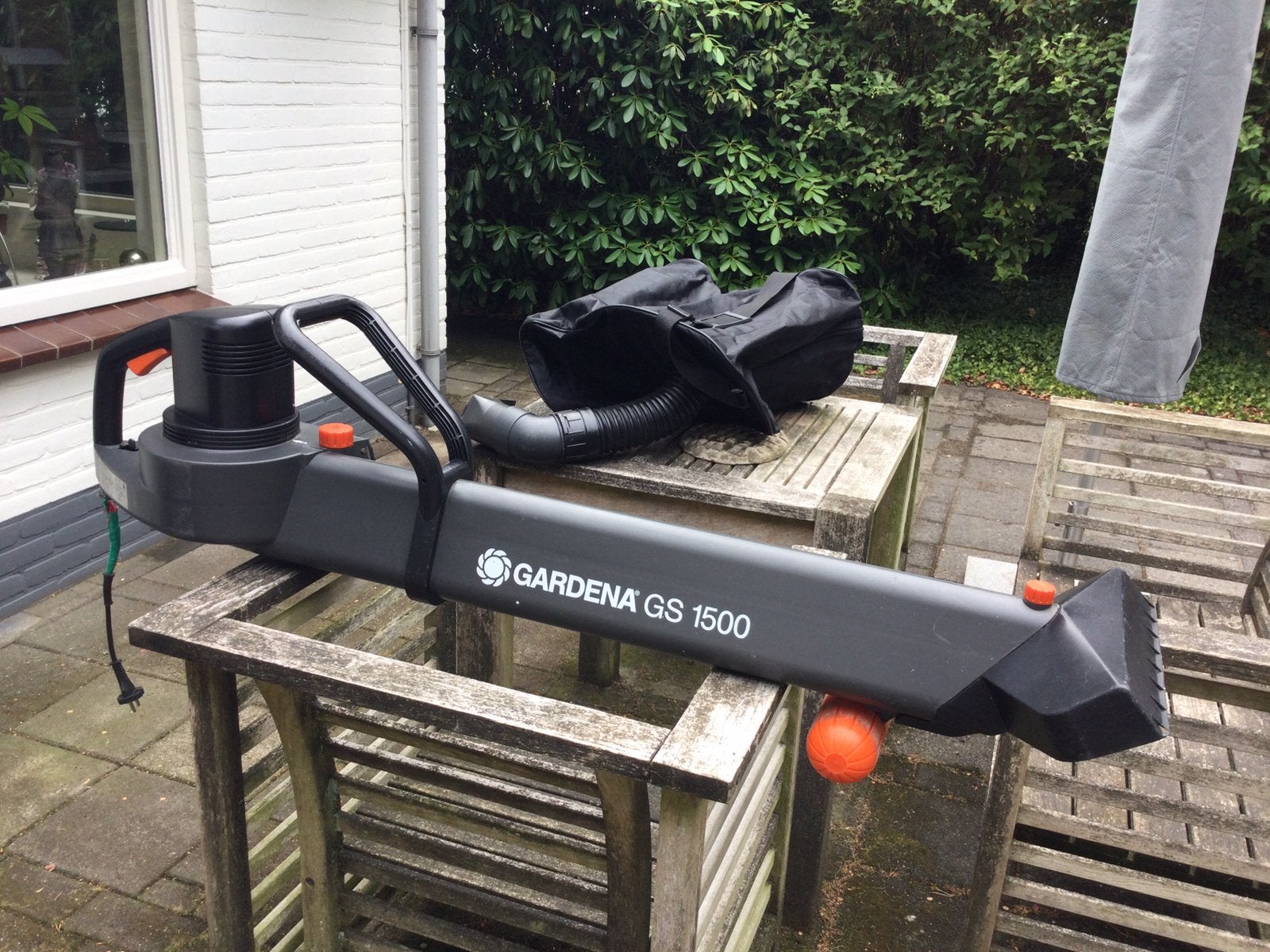 Bladblazer, bladopzuiger Gardena, type GS-1500., Ophalen, Gebruikt, Elektrisch, Met opvangzak