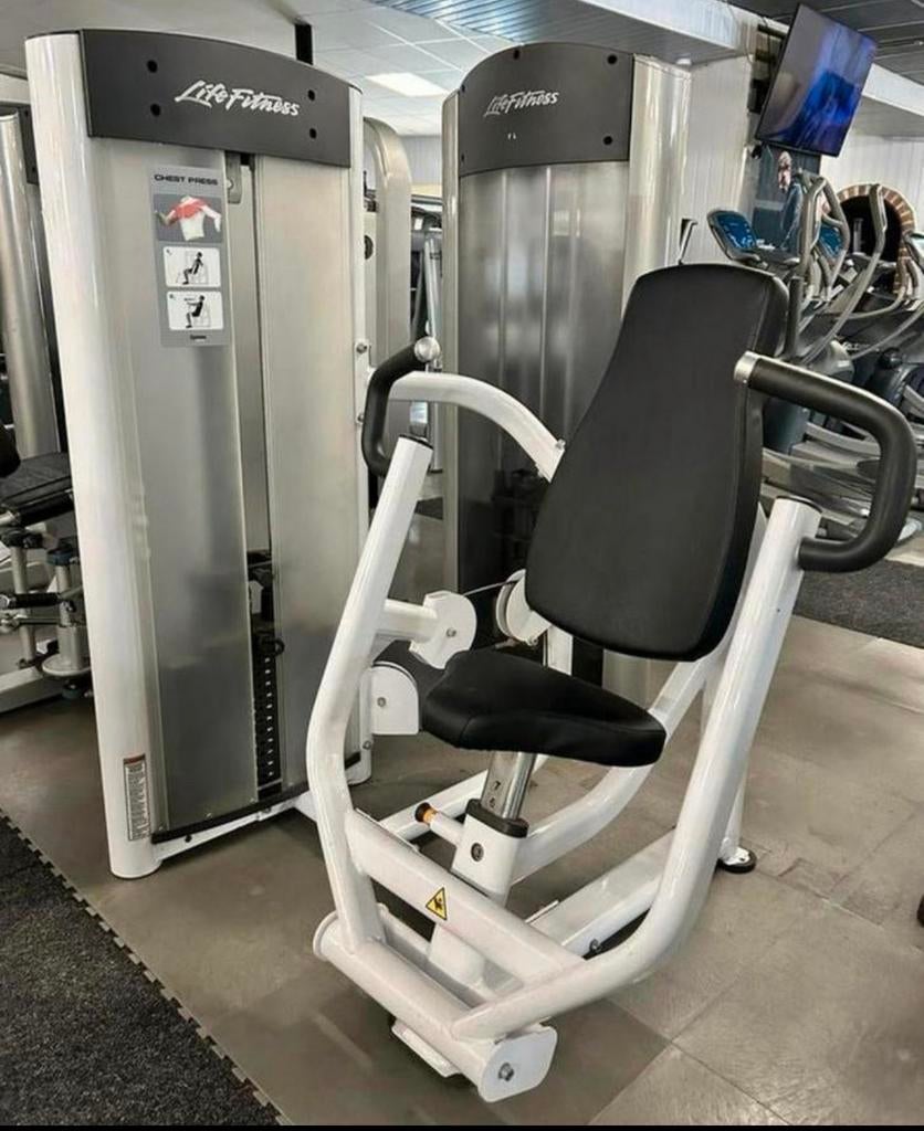 LIFE FITNESS OPTIMA CHEST PRESS Krachtstation, Ophalen of Verzenden, Zo goed als nieuw, Overige typen