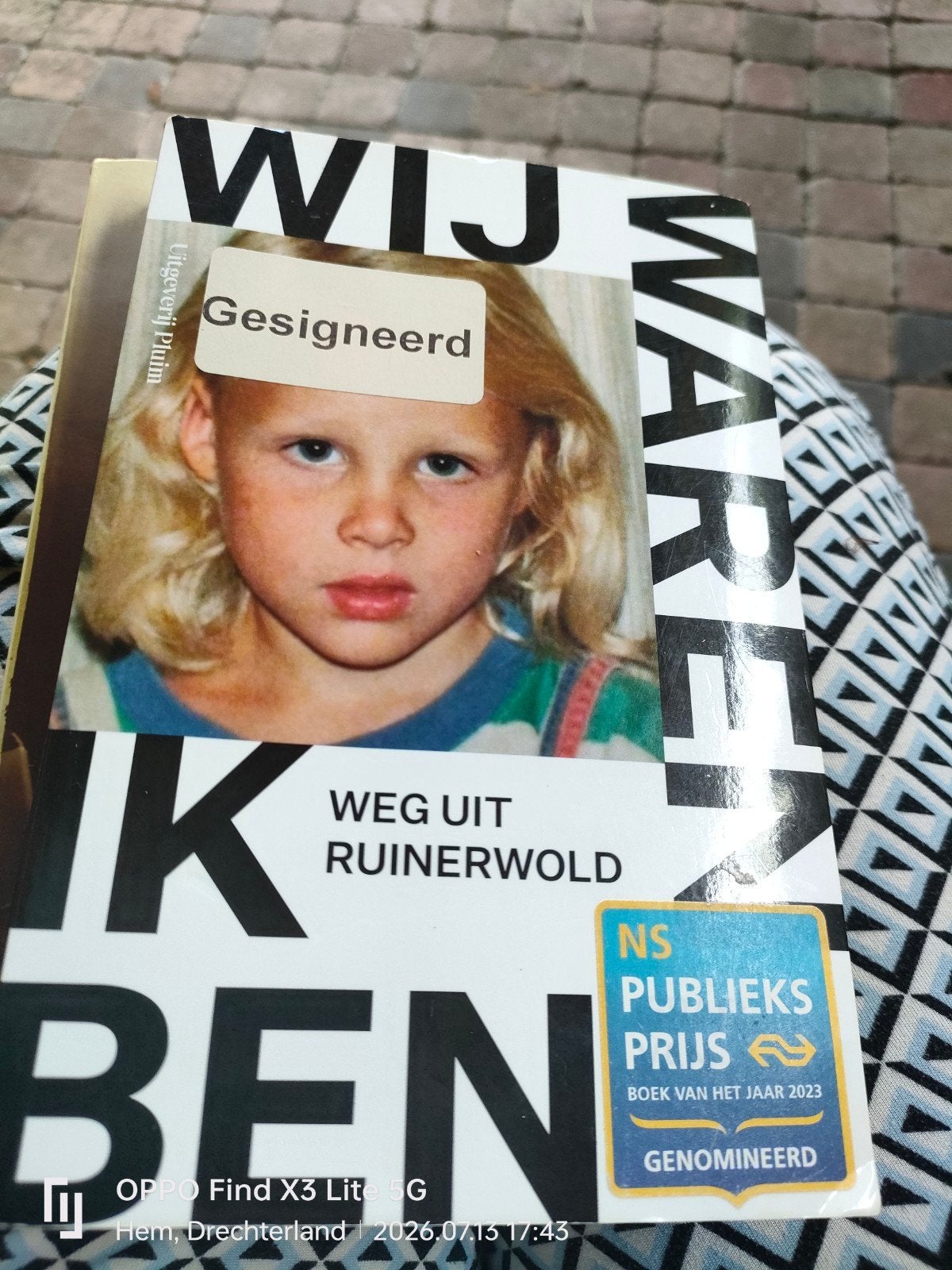 Wij waren, Ik ben. Weg uit Ruinerwold - Gesigneerd, Ophalen of Verzenden, Zo goed als nieuw, Israel van Dorsten, Nederland