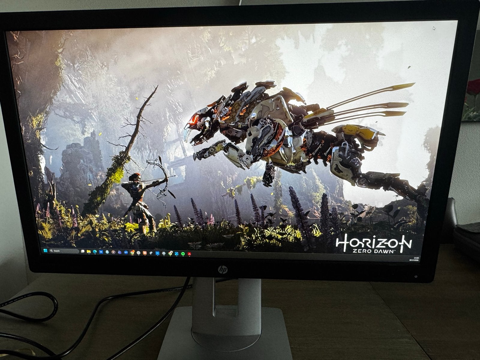 Foto 4 van Diverse monitoren: Lenovo, Dell, HP - QHD/FHD