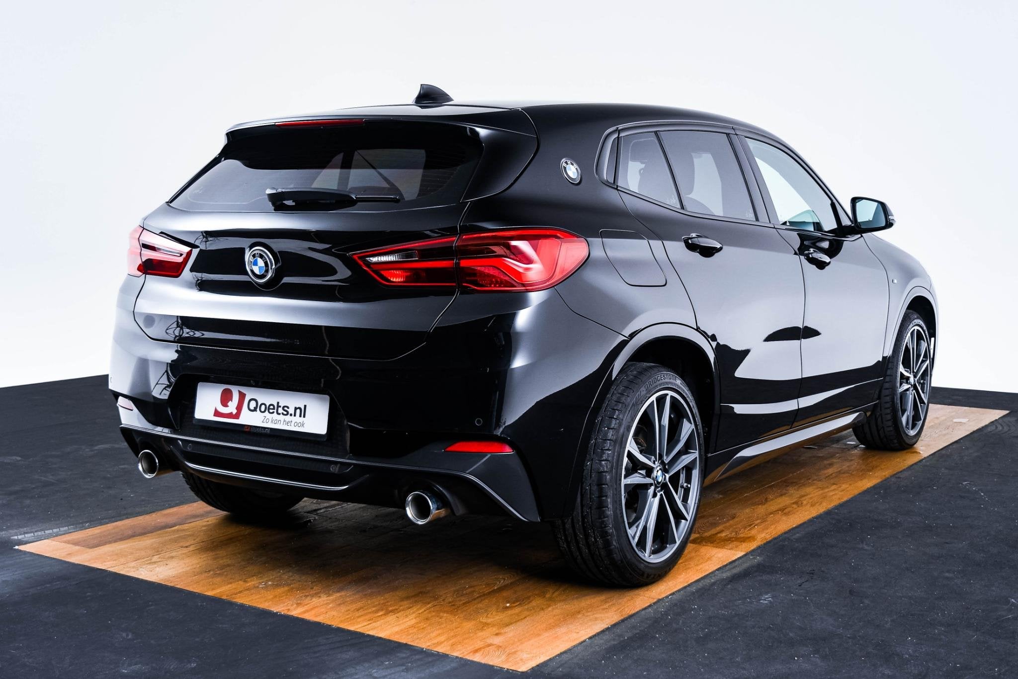 BMW X2 sDrive20i Executive M Sport - Cruise Control - Elektr, 1435 kg, Zwart, SUV of Terreinwagen, Geïmporteerd