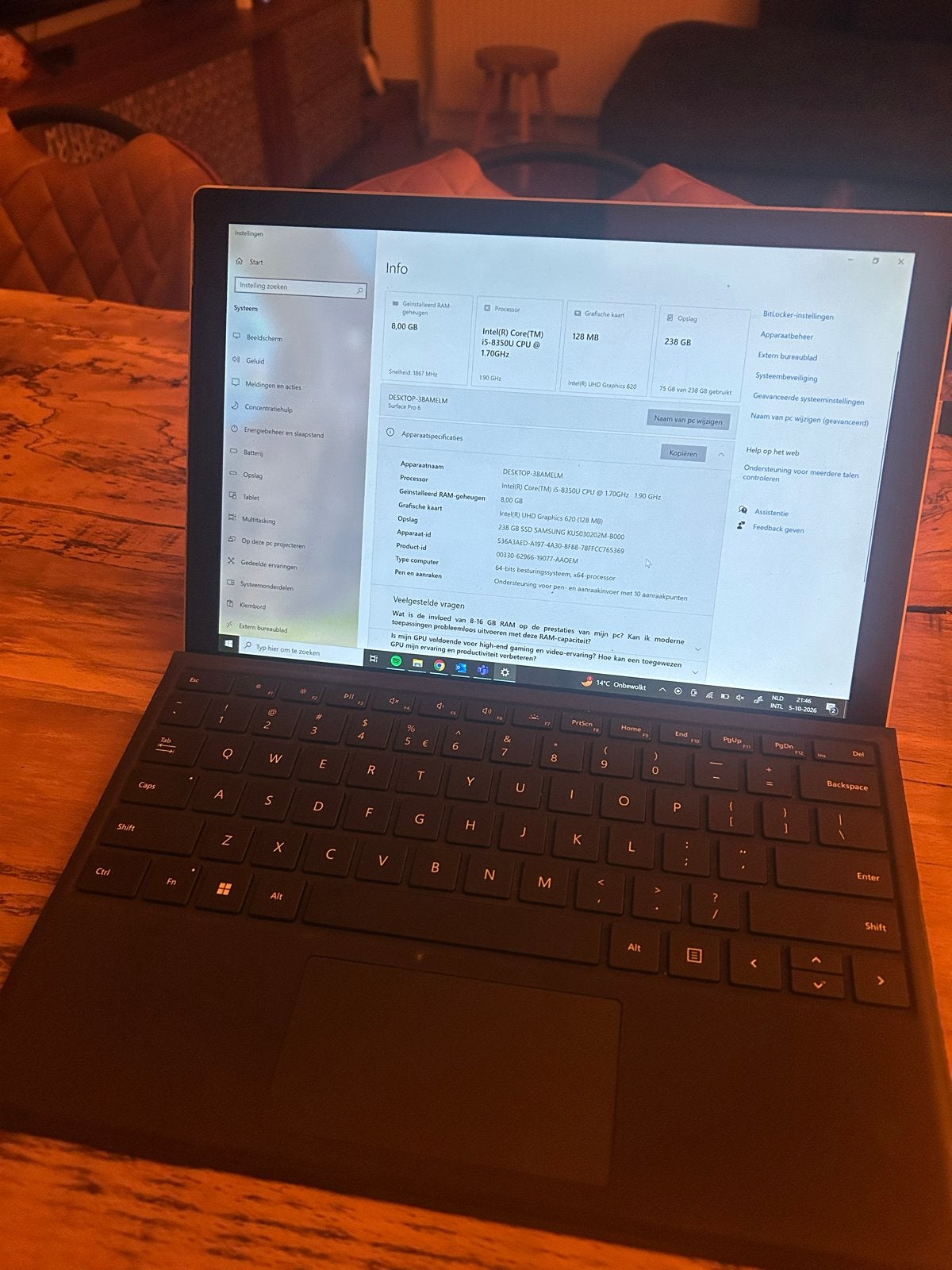 Microsoft Surface Pro 6 + toetsenbord i5, 8GB RAM, 256GB SSD, Ophalen, Usb-aansluiting, 12 inch, Zo goed als nieuw