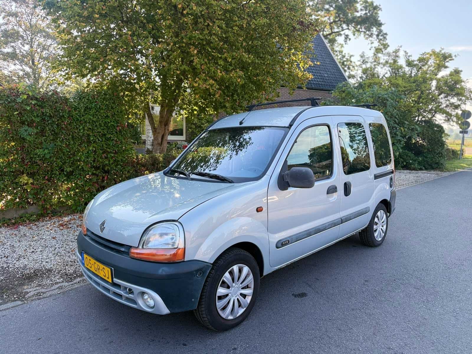 Renault - Rolstoelauto - Kangoo - 1.4 Expression - 2001 - 05, Auto's, 4 cilinders, Origineel Nederlands, Handgeschakeld, 75 pk