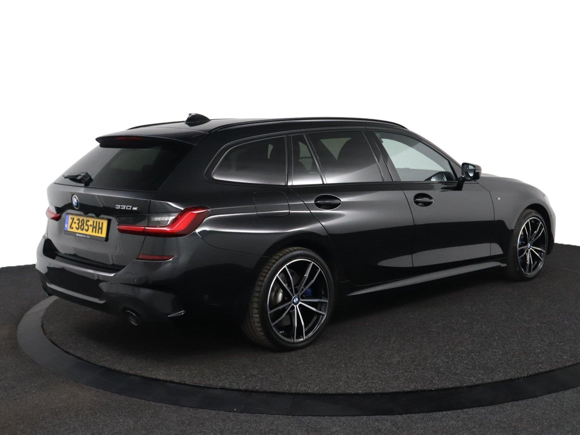 BMW 3-serie Touring 330e High Executive M-Sport |DOH|HUD|Har, 1998 cc, Achterwielaandrijving, Gebruikt, Euro 6