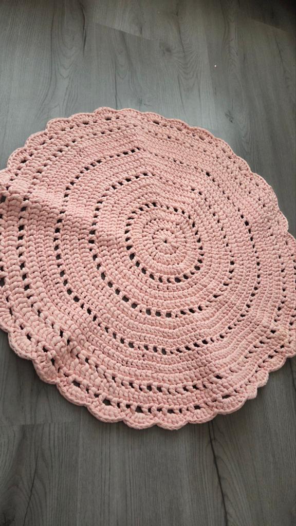 Roze gehaakt vloerkleed -  nieuw 70cm, 50 tot 100 cm, Rond, Zo goed als nieuw, Handgemaakt, Bohemien
