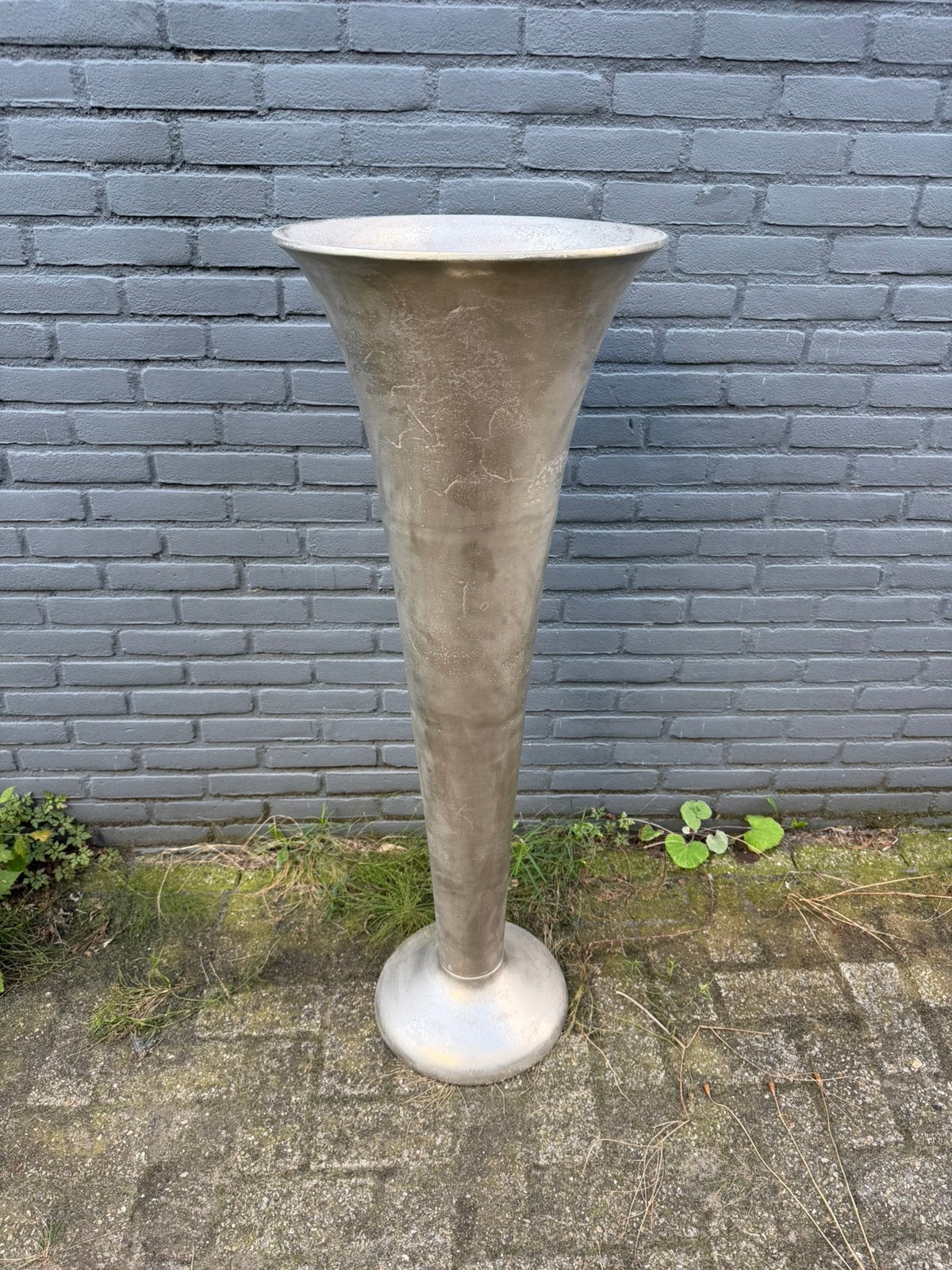 Xl metalen vaas zilverkleurig, Ophalen, Zo goed als nieuw