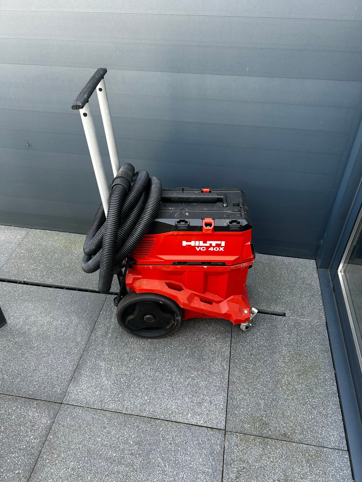 Hilti VC 40X Waterstofzuiger - Krachtig en Mobiel, Doe-het-zelf en Verbouw, Ophalen of Verzenden, Gebruikt, Waterstofzuiger