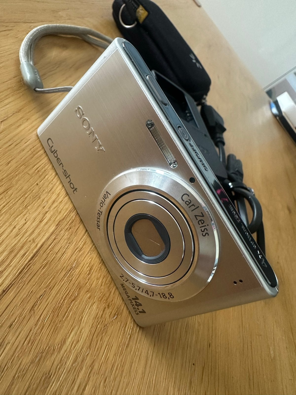 Sony Cyber-shot DSC-W220 Compactcamera 12.1 MP, Ingebouwde flitser, Gebruikt, Ophalen of Verzenden, Compactcamera