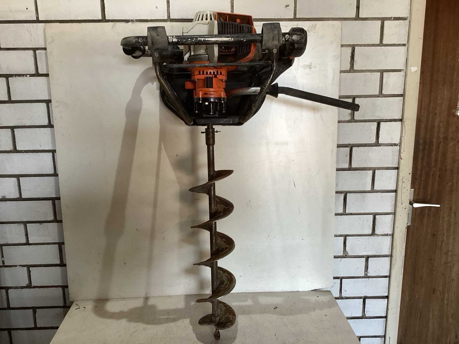 2018 STIHL BT 131 Grondboor