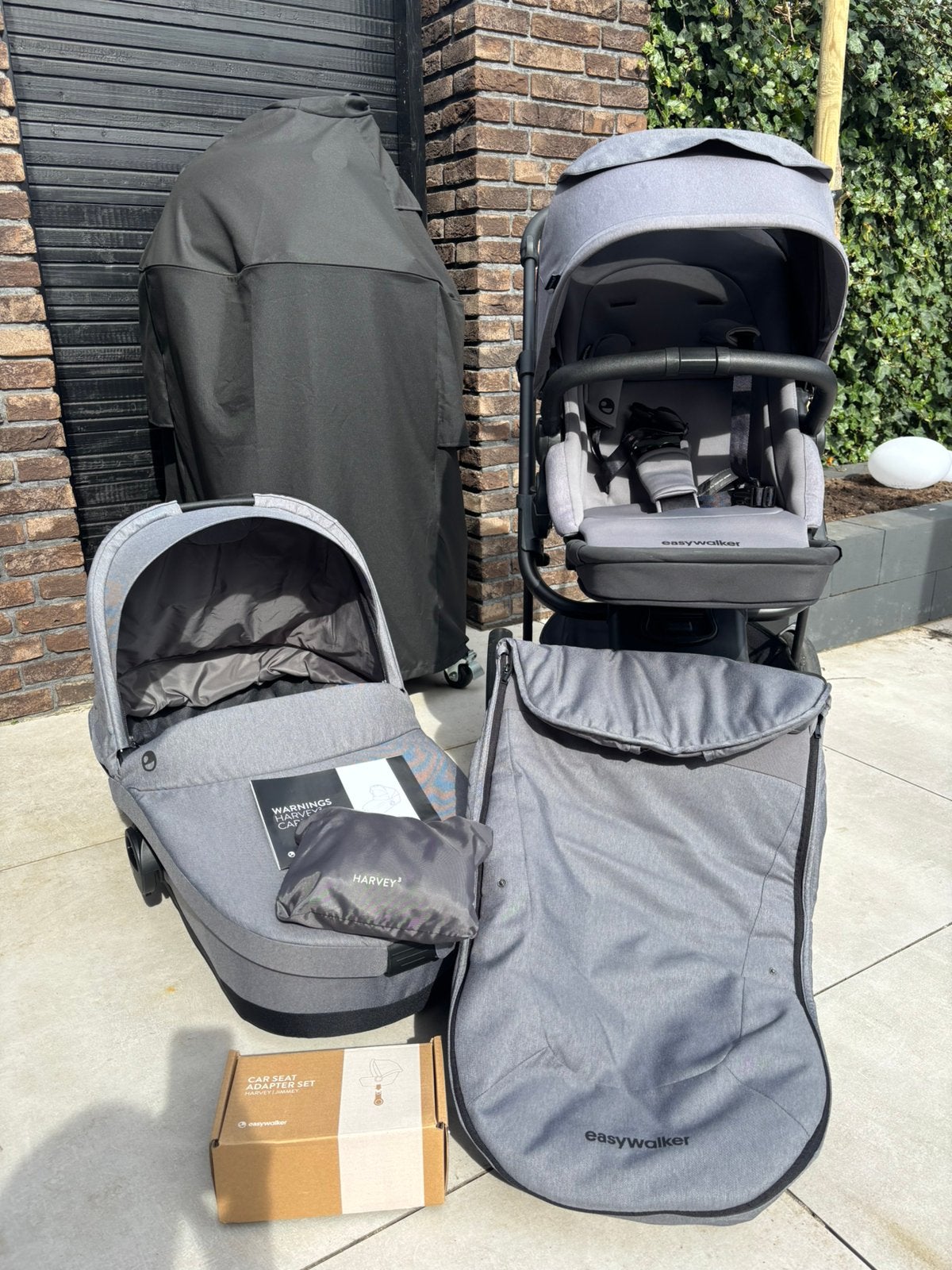 Easywalker Harvey 3 kinderwagen grijs compleet, Zo goed als nieuw, Verstelbare duwstang, Ophalen, Kinderwagen