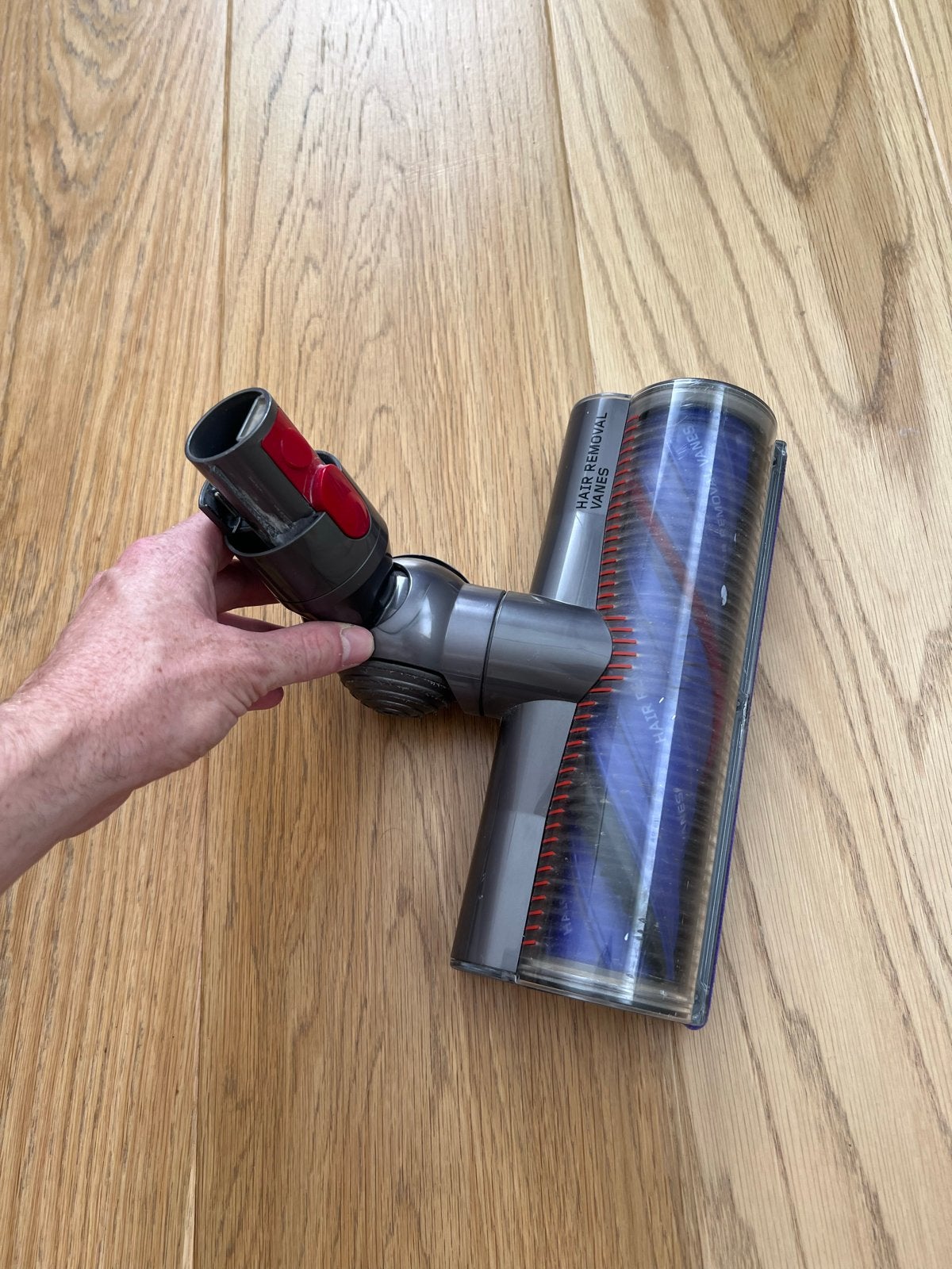 Dyson v8 zuigmond met Hair Removal Vanes, Witgoed en Apparatuur, Stofzuigers, Gebruikt, Ophalen of Verzenden, Dyson, Geschikt voor harde vloeren