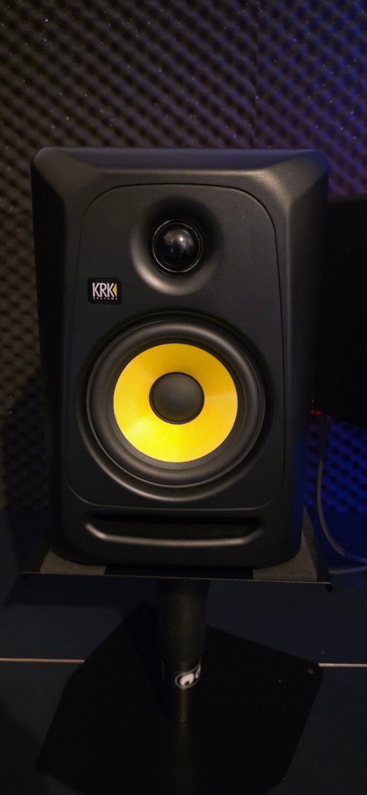 KRK Classic 5 Studiomonitor - Zo goed als nieuw, Audio, Tv en Foto, Luidsprekers, Studiomonitor, Ophalen of Verzenden, Zo goed als nieuw