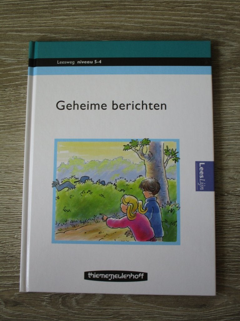 Leesweg niveau 5-4 - Geheime berichten - Rien Broere, Ophalen of Verzenden, Gelezen, Fictie algemeen