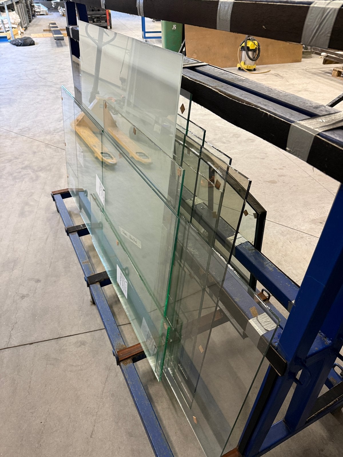 Glas, gelaagd glas, restpartij, glasplaat, glasplaten, Doe-het-zelf en Verbouw, Ophalen, Zo goed als nieuw, Glasplaat, 160 cm of meer