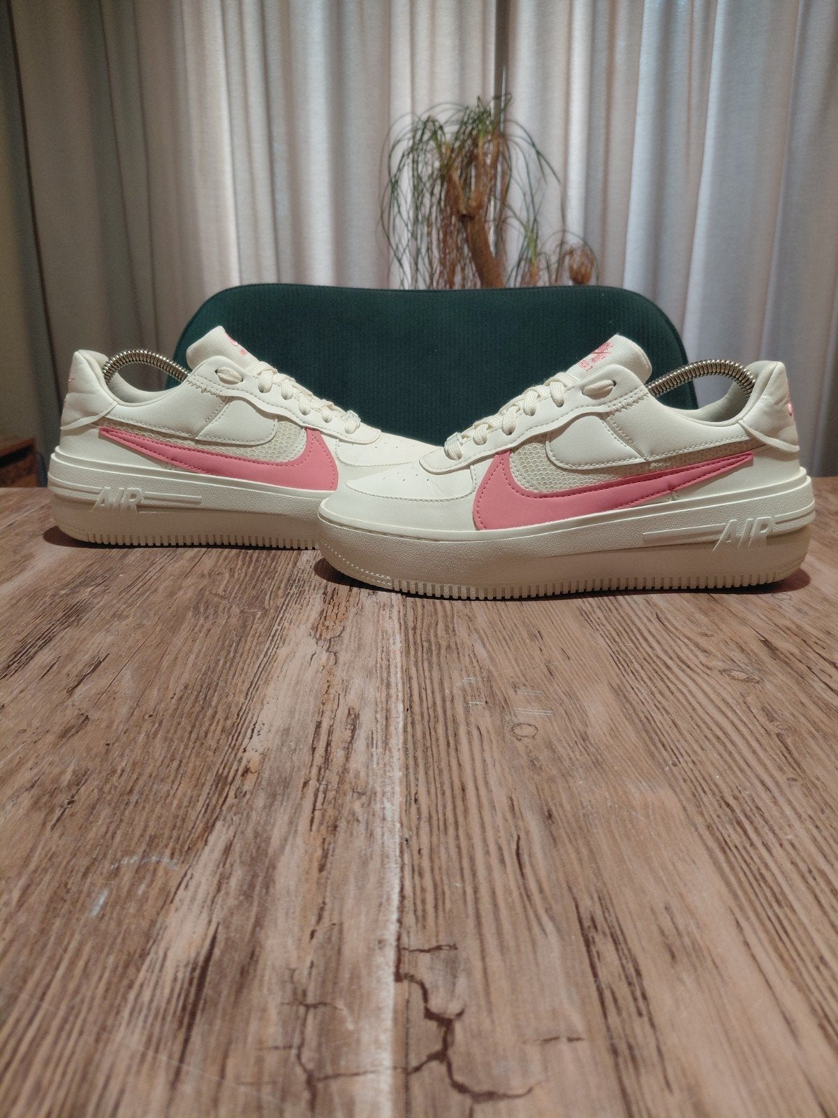 Nike Air Force 1 Platform 'Coral Chalk' Size 39, Wit, Nike, Ophalen of Verzenden, Sneakers of Gympen