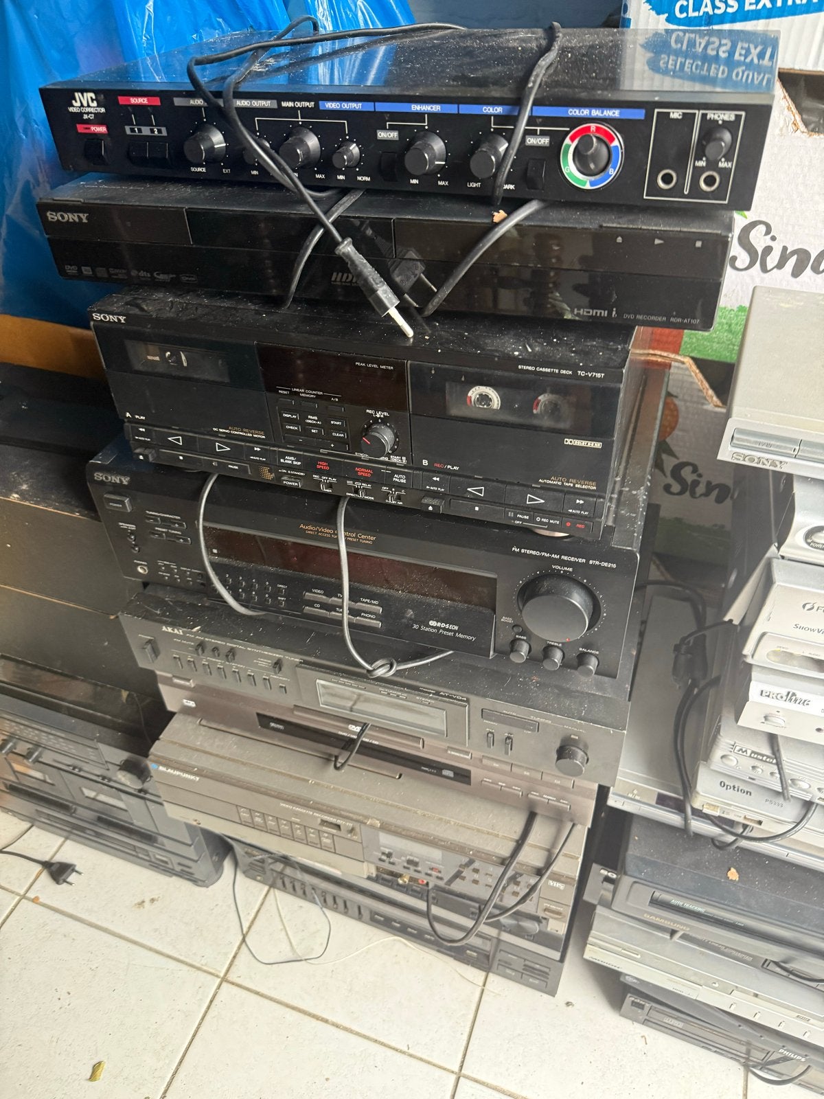 Grote partij diverse elektronica - Sony, JVC, Akai, Overige merken, Gebruikt, Cassettedeck, Losse componenten