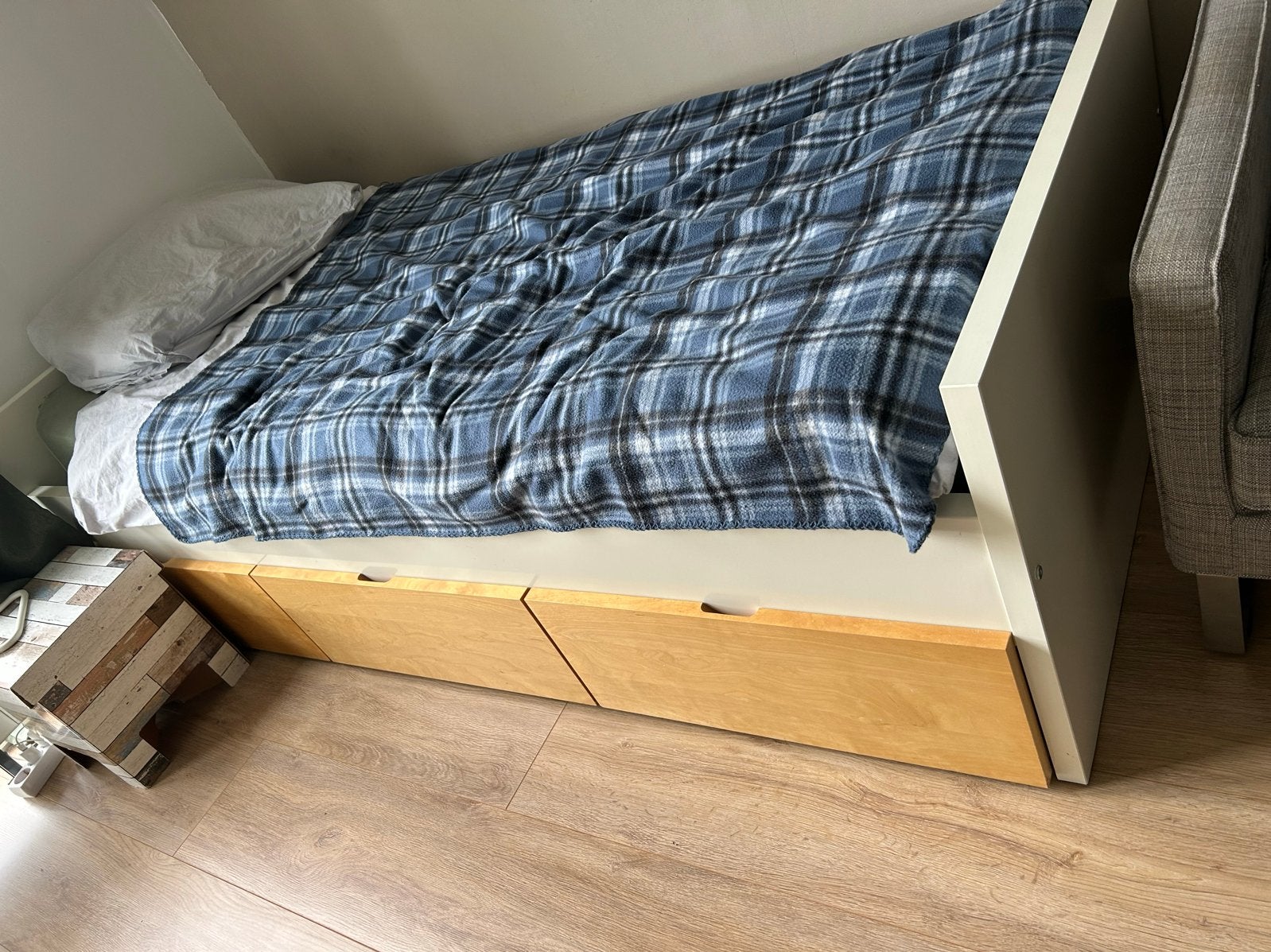 IKEA bedframe met 3 lades en Auping lattenbodem, Huis en Inrichting, Ophalen, Gebruikt, 90 cm, Eenpersoons