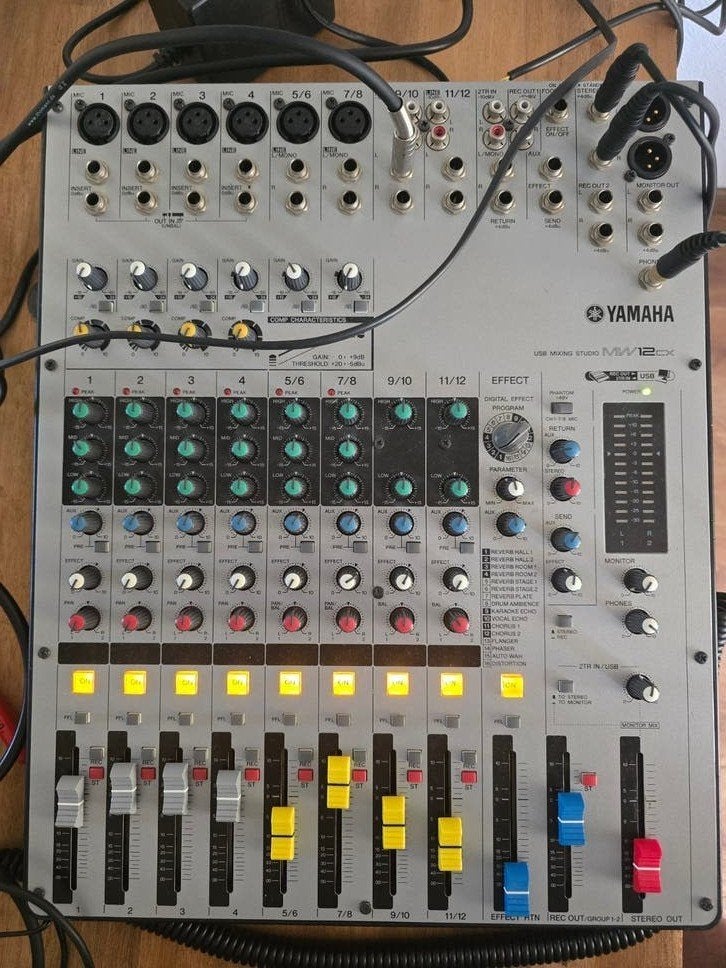 Yamaha MW12cx, Muziek en Instrumenten, Mengpanelen, Ophalen