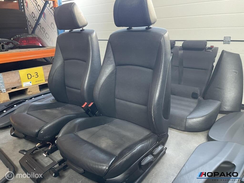 BMW E91 3 serie Interieur zwart half leder VERWARMD, Auto-onderdelen, Gebruikt, Einsteinlaan 5 rijswijk, Bmw, Ophalen of Verzenden