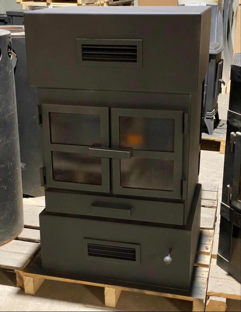 Mooie werkplaats kachel 9 Kw, Gebruikt, Houtkachel, Ophalen of Verzenden, Vrijstaand