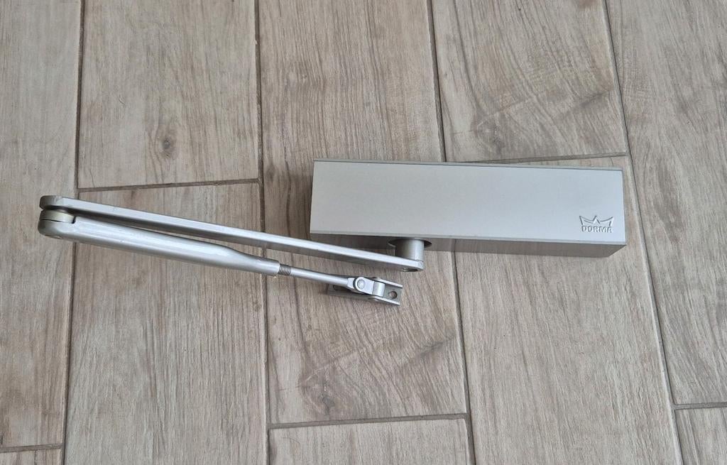 ++ Dorma TS 73V Deurdranger ++, Gebruikt, 80 tot 100 cm, Binnendeur, Ophalen of Verzenden