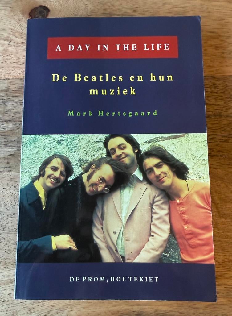 The Beatles - A day in the Life boek, Ophalen of Verzenden, Zo goed als nieuw, M. Hertsgaard