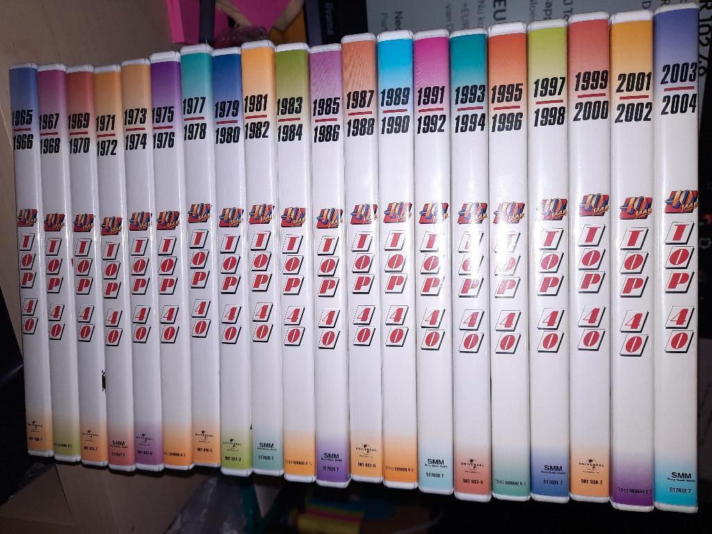 20x dvd cd 40 Jaar Top 40 - 1965 - 2004, Alle leeftijden, Ophalen, Zo goed als nieuw