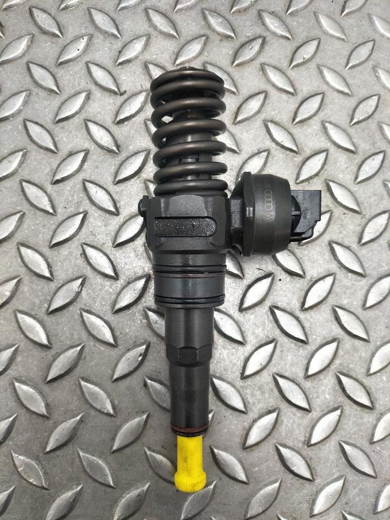 VOLKSWAGEN TRANSPORTER BRANDSTOF INJECTOR / VERSTUIVER 1999, Auto-onderdelen, Brandstofsystemen, Ophalen of Verzenden, Gebruikt