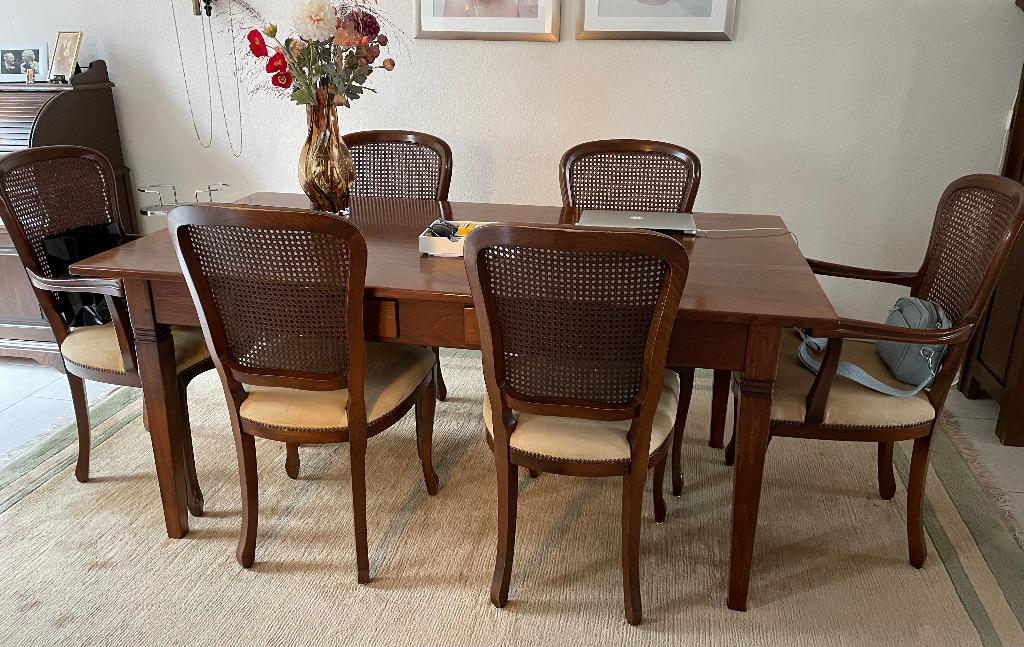 Voor de liefhebber Eetkamertafel met 6 stoelen, Ophalen, Gebruikt, 4 tot 6 stoelen