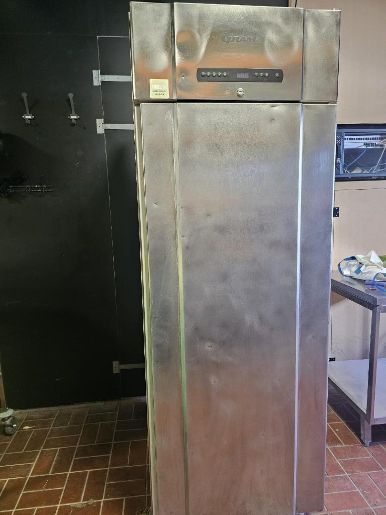 Professionele Gram Koeling met slot - Model K 610 RG C 4N, Zakelijke goederen, Horeca | Keukenapparatuur, Ophalen, Gebruikt, Koelen en Vriezen