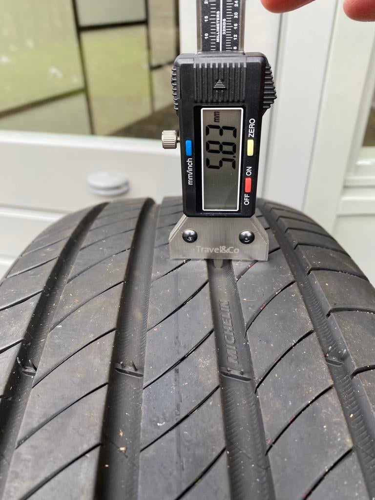 Michelin E Primacy 205/55 R19 1 of 2 stuks., Auto-onderdelen, Banden en Velgen, Gebruikt, 205 mm, Band(en), Personenwagen