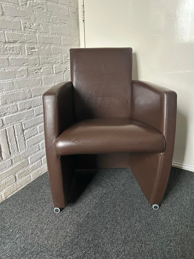 Bruine lederen fauteuil( 2 stoelen), Ophalen, Gebruikt, Bruin, Leer